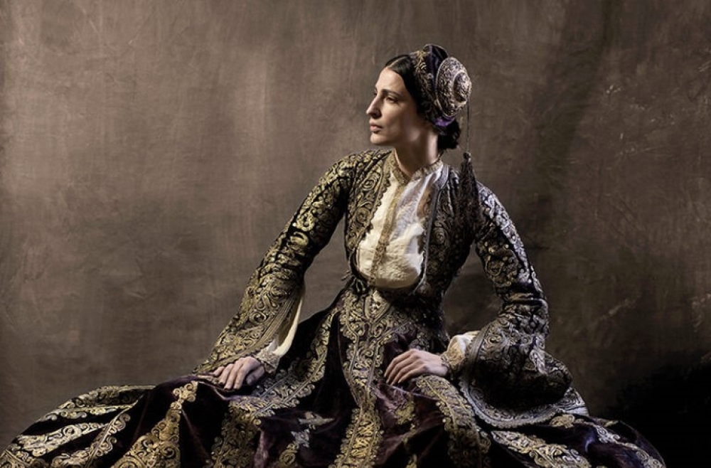 &laquo;&Epsilon;&nu;&delta;ύ&mu;&alpha;&tau;&alpha; &Psi;&upsilon;&chi;ή&sigmaf;&raquo; &epsilon;&kappa;&tau;ί&theta;&epsilon;&nu;&tau;&alpha;&iota; &sigma;&tau;&eta;&nu; &Alpha;&rho;&epsilon;ό&pi;&omicron;&lambda;&eta;