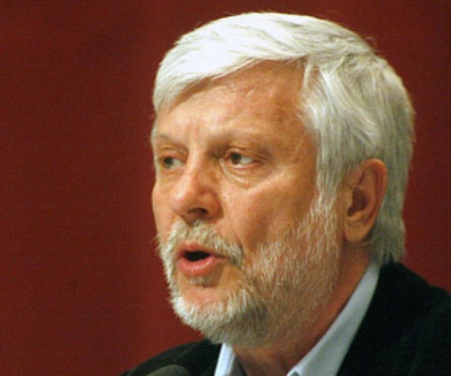 &Sigma;&upsilon;&nu;έ&nu;&tau;&epsilon;&upsilon;&xi;&eta; &Pi;. &Tau;&alpha;&tau;&omicron;ύ&lambda;&eta; &sigma;&tau;&omicron; Novasport fm 