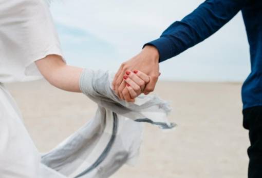 5 μικρές κακές συνήθειες που σκοτώνουν τις σχέσεις