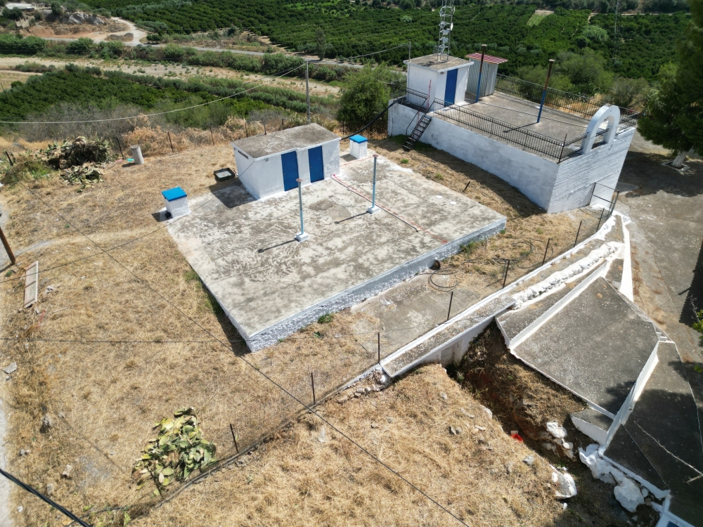 &Kappa;&alpha;&theta;&alpha;&rho;ί&zeta;&omicron;&nu;&tau;&alpha;&iota; &kappa;&alpha;&iota; &epsilon;&lambda;έ&gamma;&chi;&omicron;&nu;&tau;&alpha;&iota; &alpha;&nu;&tau;&lambda;&iota;&omicron;&sigma;&tau;ά&sigma;&iota;&alpha; &kappa;&alpha;&iota; &delta;&epsilon;&xi;&alpha;&mu;&epsilon;&nu;έ&sigmaf; &sigma;&tau;&omicron;&nu; &Delta;. &Epsilon;&upsilon;&rho;ώ&tau;&alpha;