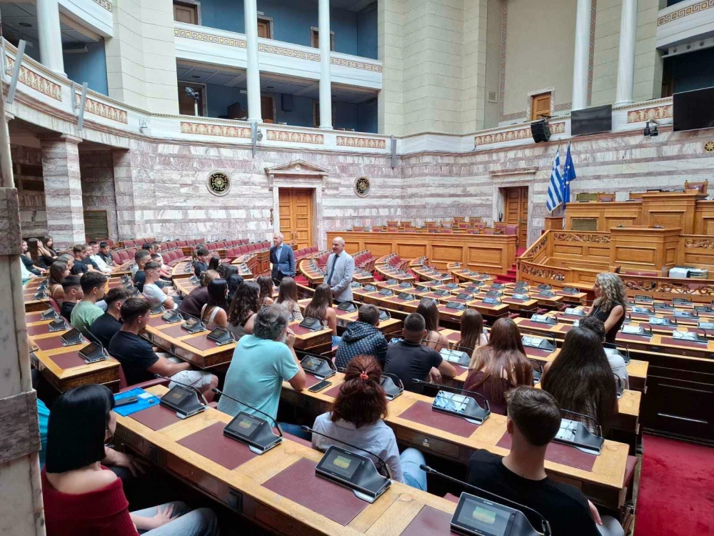 &laquo;&Pi;&omicron;&delta;&alpha;&rho;&iota;&kappa;ό&raquo; &sigma;&tau;&eta; &Beta;&omicron;&upsilon;&lambda;ή &alpha;&pi;ό &tau;&omicron; &Gamma;&Epsilon;&Lambda; &Mu;&omicron;&lambda;ά&omega;&nu;