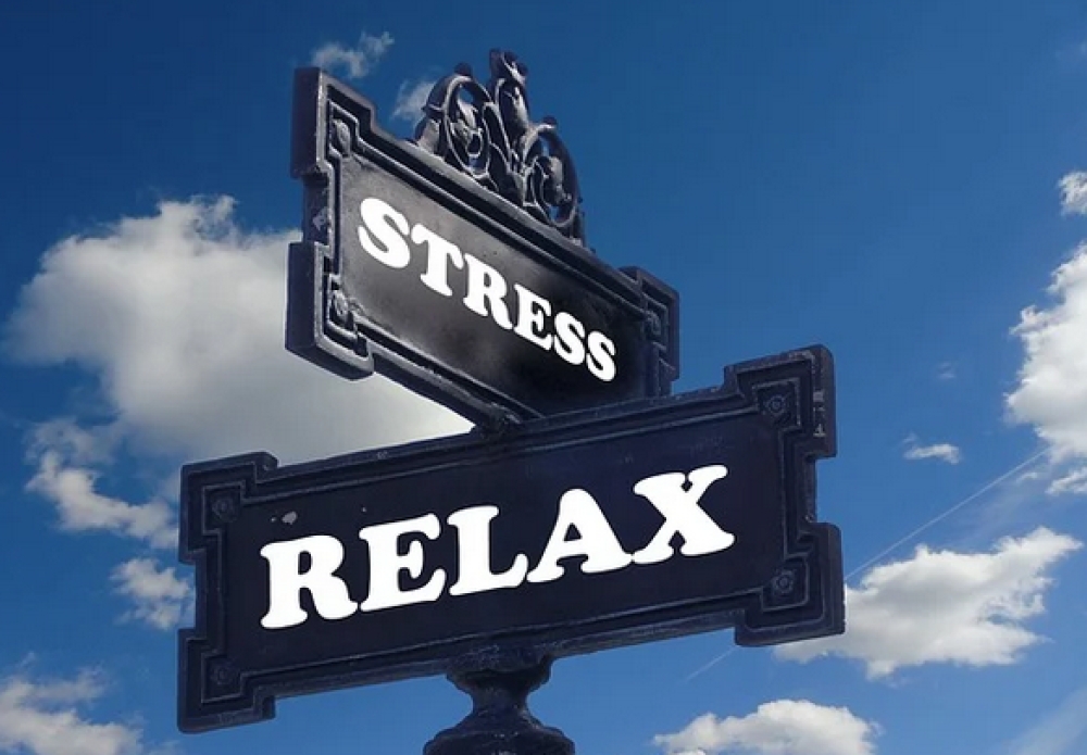 &Sigma;&tau;&rho;&epsilon;&sigmaf;:&Pi;&omicron;&iota;&alpha; &alpha;&pi;&lambda;ή &sigma;&upsilon;&nu;ή&theta;&epsilon;&iota;&alpha; &mu;&pi;&omicron;&rho;&epsilon;ί &nu;&alpha; &sigma;&alpha;&sigmaf; &pi;&rho;&omicron;&sigma;&tau;&alpha;&tau;&epsilon;ύ&sigma;&epsilon;&iota;