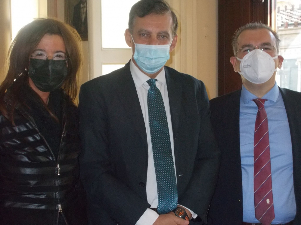 Ορκίστηκε Καθηγητής της Ιατρικής Σχολής του ΕΚΠΑ ο Dr Εμμανουήλ Ρίζος