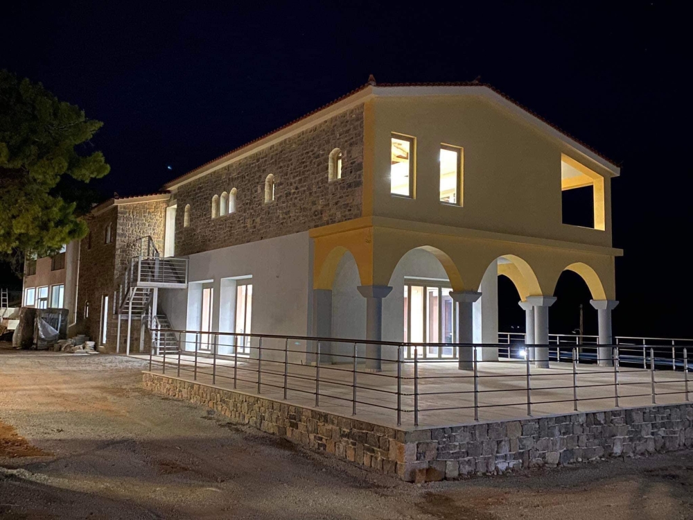 Πολιτιστικό κόσμημα για τη Μονεμβασιά το Τουριστικό Περίπτερο