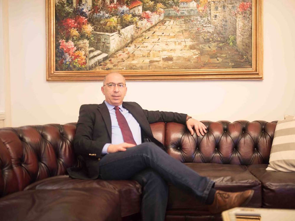 &Alpha;&nu;&omicron;&iota;&chi;&tau;ό &tau;&omicron; &laquo;&pi;&alpha;&rho;&alpha;&theta;&upsilon;&rho;ά&kappa;&iota;&raquo; &tau;&eta;&sigmaf; &mu;&eta;&tau;&rho;ό&tau;&eta;&tau;&alpha;&sigmaf; &kappa;&alpha;&iota; &mu;&epsilon;&tau;ά &tau;&eta;&nu; &eta;&lambda;&iota;&kappa;ί&alpha; &tau;&omega;&nu; 40