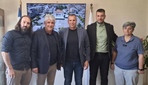 &Pi;&epsilon;&rho;&iota;&phi;έ&rho;&epsilon;&iota;&alpha;, &delta;ή&mu;&omicron;&sigmaf; &kappa;&alpha;&iota; &Epsilon;&Omicron;&Tau; &sigma;&chi;&epsilon;&delta;&iota;ά&zeta;&omicron;&upsilon;&nu; &tau;&eta;&nu; &tau;&omicron;&upsilon;&rho;&iota;&sigma;&tau;&iota;&kappa;ή &Sigma;&pi;ά&rho;&tau;&eta; &tau;&omicron;&upsilon; &mu;έ&lambda;&lambda;&omicron;&nu;&tau;&omicron;&sigmaf;
