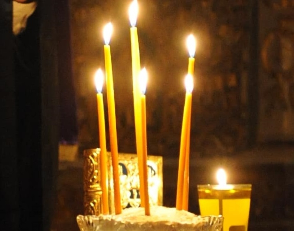 &Epsilon;&upsilon;&chi;έ&lambda;&alpha;&iota;&omicron; &kappa;ά&theta;&epsilon; &Tau;&epsilon;&tau;ά&rho;&tau;&eta;  &sigma;&tau;&omicron; &pi;&alpha;&rho;&epsilon;&kappa;&kappa;&lambda;ή&sigma;&iota; &tau;&omicron;&upsilon; &Epsilon;&pi;&iota;&sigma;&kappa;&omicron;&pi;&epsilon;ί&omicron;&upsilon; &Gamma;&upsilon;&theta;&epsilon;ί&omicron;&upsilon;