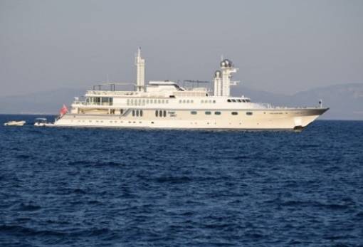 Χλιδάτα σκάφη στο Γύθειο (ΦΩΤΟ)