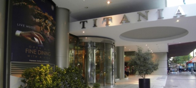 &Alpha;&mu;ύ&theta;&eta;&tau;&eta; &kappa;&lambda;&eta;&rho;&omicron;&nu;&omicron;&mu;&iota;ά &sigma;&tau;&omicron; &laquo;&Chi;&alpha;&mu;ό&gamma;&epsilon;&lambda;&omicron; &tau;&omicron;&upsilon; &Pi;&alpha;&iota;&delta;&iota;&omicron;ύ