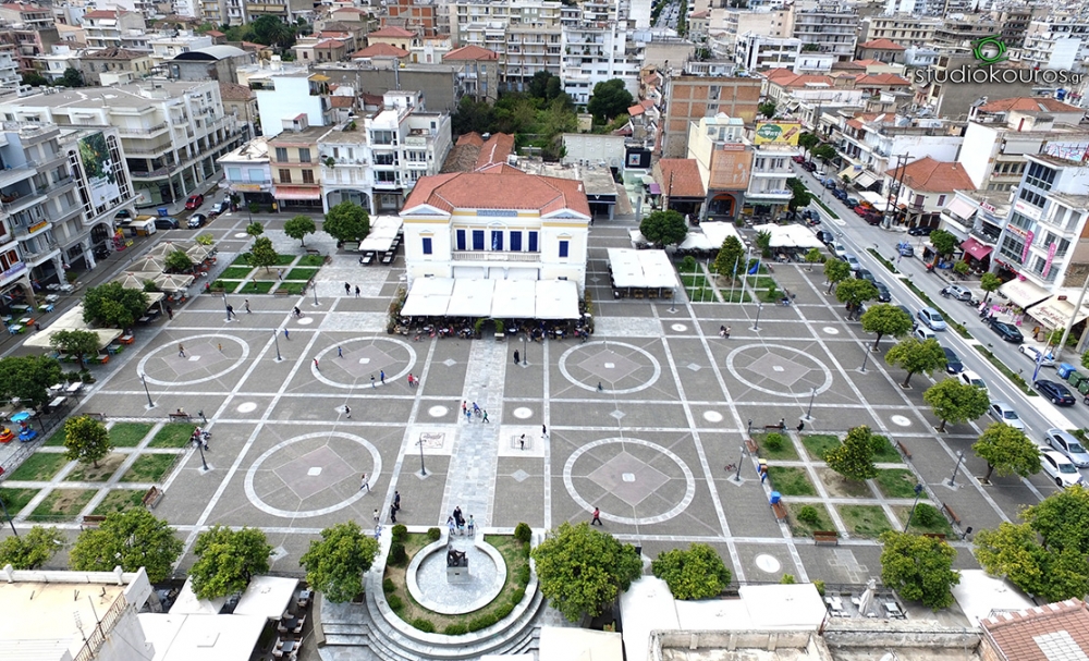 Έ&nu;&alpha; &omicron;&pi;&tau;&iota;&kappa;ό &tau;&alpha;&xi;ί&delta;&iota; &sigma;&tau;&eta;&nu; &iota;&sigma;&tau;&omicron;&rho;&iota;&kappa;ή &Sigma;&pi;ά&rho;&tau;&eta;! (VIDEO)