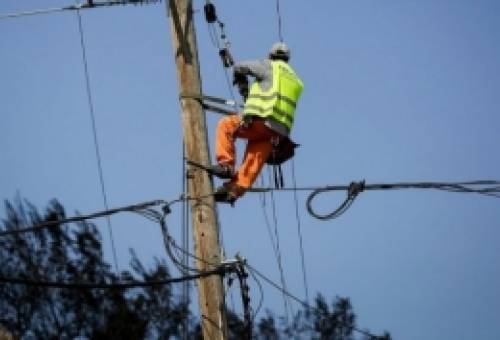 Πολύωρες διακοπές ρεύματος σε πάνω από 30 περιοχές στη νότια Λακωνία