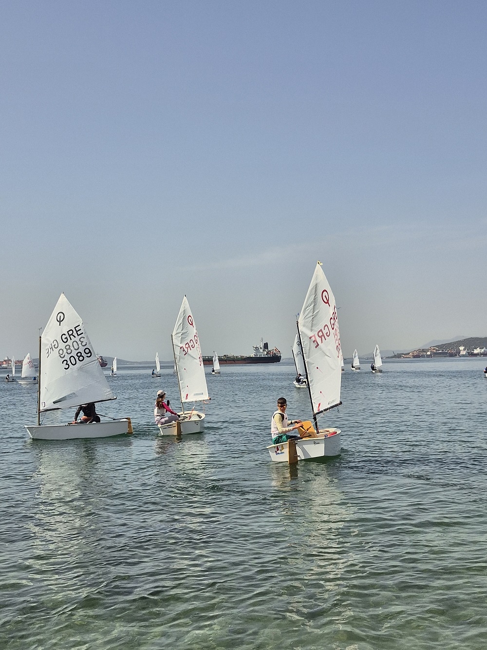 &Alpha;&theta;&lambda;&eta;&tau;έ&sigmaf; &tau;&omicron;&upsilon; &Nu;&alpha;&upsilon;&tau;&iota;&kappa;&omicron;ύ &Omicron;&mu;ί&lambda;&omicron;&upsilon; &Lambda;&alpha;&kappa;&omega;&nu;ί&alpha;&sigmaf;  &sigma;&tau;&eta;&nu; &Pi;&alpha;&nu;&epsilon;&lambda;&lambda;ή&nu;&iota;&alpha; &Pi;&rho;ό&kappa;&rho;&iota;&sigma;&eta; &Pi;&rho;&omicron;-&Epsilon;&theta;&nu;&iota;&kappa;ή&sigmaf; &Omicron;&mu;ά&delta;&alpha;&sigmaf;