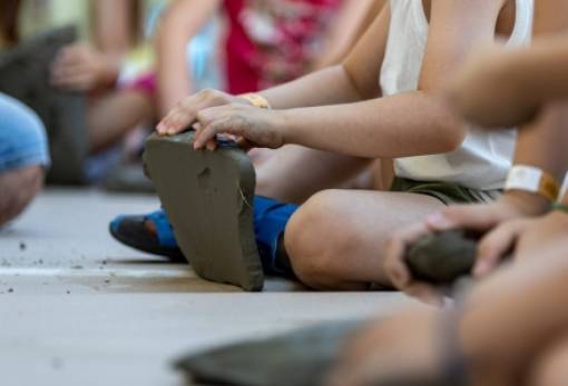 Clay Play Stories: Βιβλία & πηλός