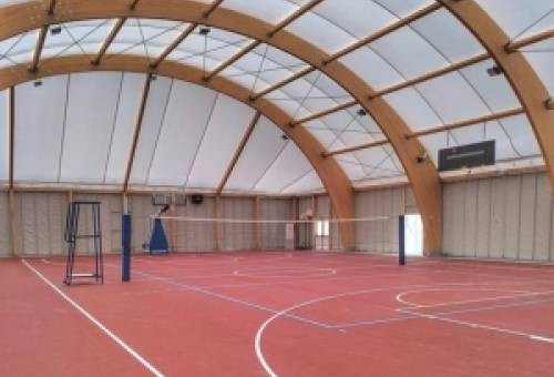 Αφού δεν (μπορούμε να) έχουμε κλειστά, ας αθληθούμε σε «μπαλόνια»