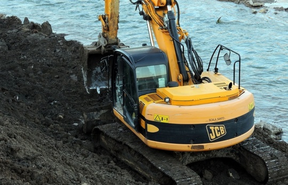 &laquo;&Pi;έ&phi;&tau;&epsilon;&iota;&raquo; &pi;&omicron;&sigma;ό ά&nu;&omega; &tau;&omicron;&upsilon; 1 &epsilon;&kappa;&alpha;&tau;. &epsilon;&upsilon;&rho;ώ &gamma;&iota;&alpha; &alpha;&nu;&tau;&iota;&pi;&lambda;&eta;&mu;&mu;&upsilon;&rho;&iota;&kappa;ά &sigma;&tau;&eta;&nu; &Pi;&epsilon;&lambda;&omicron;&pi;ό&nu;&nu;&eta;&sigma;&omicron;