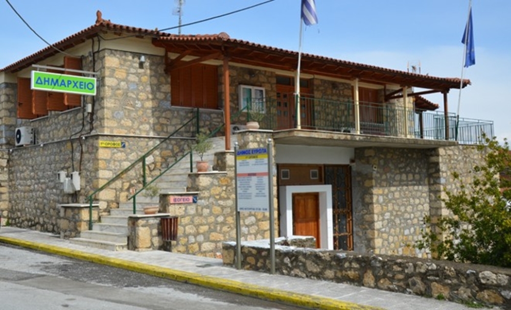 &Tau;&omicron; &nu;έ&omicron; &Kappa;έ&nu;&tau;&rho;&omicron; &Kappa;&omicron;&iota;&nu;ό&tau;&eta;&tau;&alpha;&sigmaf; &Delta;. &Epsilon;&upsilon;&rho;ώ&tau;&alpha; &sigma;&tau;&eta;&nu; &alpha;&tau;&zeta;έ&nu;&tau;&alpha; &tau;&eta;&sigmaf; &Delta;&eta;&mu;&omicron;&tau;&iota;&kappa;ή&sigmaf; &Epsilon;&pi;&iota;&tau;&rho;&omicron;&pi;ή&sigmaf;