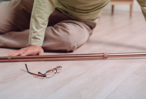 Πώς αποφεύγονται οι πτώσεις των ηλικιωμένων;