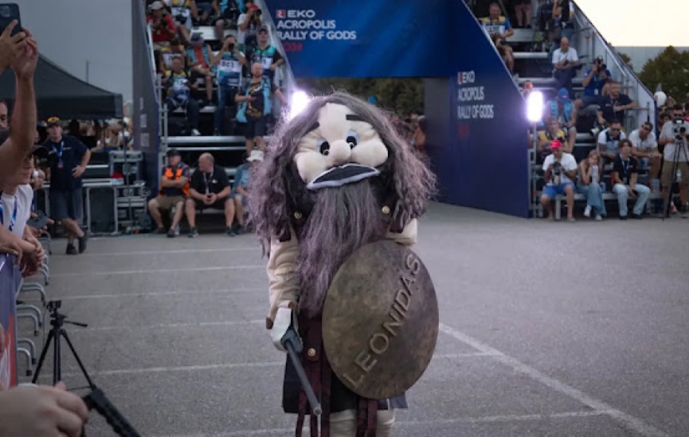 &laquo;&Eta; ύ&beta;&rho;&iota;&sigmaf; &sigma;&tau;&omicron; &alpha;&pi;&alpha;ύ&gamma;&alpha;&sigma;&mu;&alpha;&raquo; &gamma;&iota;&alpha; &tau;&eta; &mu;&alpha;&sigma;&kappa;ό&tau; &tau;&omicron;&upsilon; &Rho;ά&lambda;&lambda;&upsilon; &Alpha;&kappa;&rho;ό&pi;&omicron;&lambda;&iota;&sigmaf;