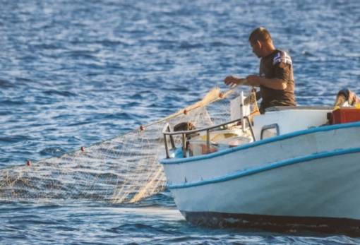 «Ανάσα» για τους επαγγελματίες αλιείς της Λακωνίας