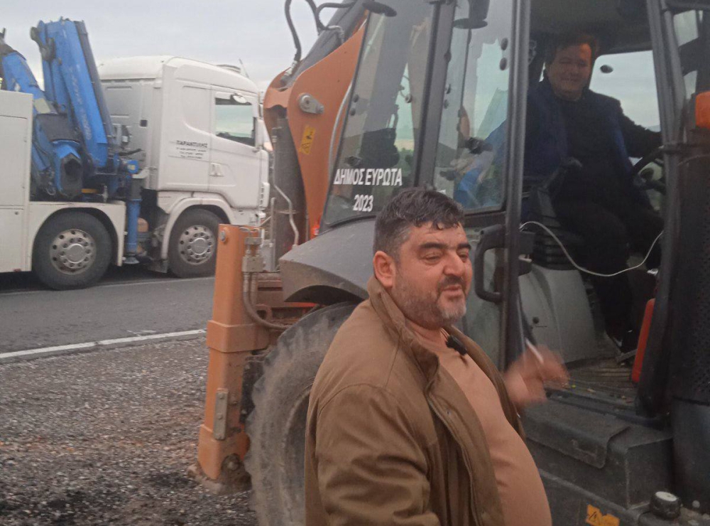 Γιαννόπουλος ευχαριστεί Φιφλή από καρδιάς