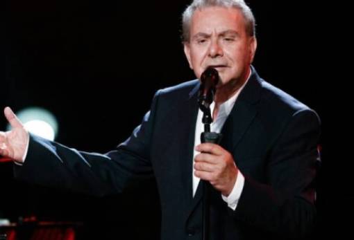 Αναβάλλεται για Τετάρτη η συναυλία Μ. Μητσιά-Φιλαρμονικής στο Σαϊνοπούλειο