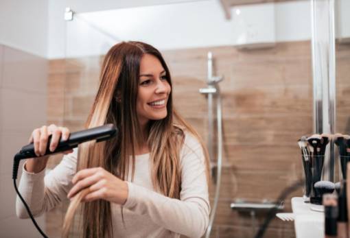 Tips για να προστατεύσεις τα μαλλιά σου από τη θερμότητα