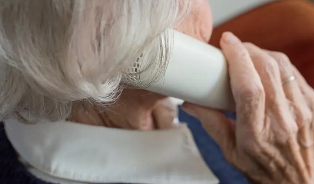 &Alpha;&pi;&alpha;&tau;&epsilon;ώ&nu;&epsilon;&sigmaf; &laquo;&sigma;&tau;&rho;ά&gamma;&gamma;&iota;&xi;&alpha;&nu;&raquo; &eta;&lambda;&iota;&kappa;&iota;&omega;&mu;έ&nu;&eta; &sigma;&tau;&eta; &Mu;ά&nu;&eta;