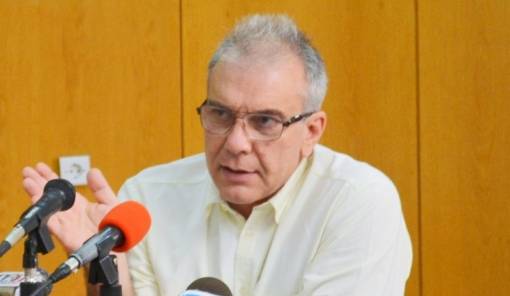 &laquo;&Mu;&pi;&alpha;ί&nu;&omicron;&upsilon;&nu; &sigma;&epsilon; &sigma;&pi;ί&tau;&iota;&alpha;, &sigma;&pi;ά&nu;&epsilon; &mu;ύ&tau;&epsilon;&sigmaf;, &kappa;&epsilon;&phi;ά&lambda;&iota;&alpha; &kappa;&alpha;&iota; &pi;&lambda;&epsilon;&upsilon;&rho;ά &pi;&omicron;&lambda;&iota;&tau;ώ&nu; &pi;&omicron;&upsilon; &kappa;&omicron;&iota;&mu;&omicron;ύ&nu;&tau;&alpha;&iota; &gamma;&iota;&alpha; &lambda;ί&gamma;&alpha; &epsilon;&upsilon;&rho;ώ&raquo;
