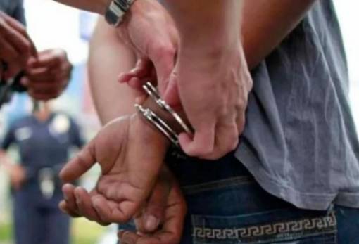 Έλεγχος στην ΕΟ Σπάρτης-Γυθείου φανέρωσε μαχαίρι και κάνναβη σε όχημα