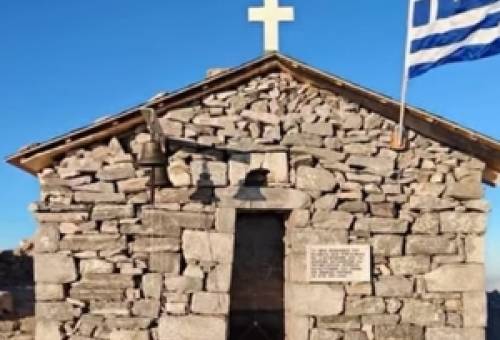 Όταν η συνείδηση απουσιάζει, επιστρατεύεται το φιλότιμο –και ο Στρατός