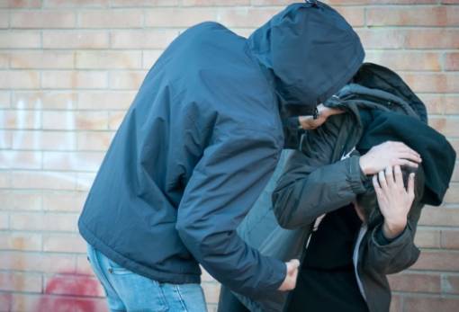 Ξεκίνησε η λειτουργία του «Safe Youth», του panic button για τους μαθητές