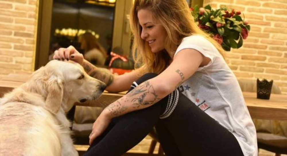 &Alpha;&iota;&phi;&nu;&iota;&delta;&iota;&alpha;&sigma;&tau;&iota;&kappa;ή &epsilon;&pi;ί&sigma;&kappa;&epsilon;&psi;&eta; &tau;&eta;&sigmaf; &Epsilon;&rho;&iota;έ&tau;&tau;&alpha;&sigmaf; &Kappa;&omicron;ύ&rho;&kappa;&omicron;&upsilon;&lambda;&omicron;&upsilon; &sigma;&tau;&eta; &Sigma;&pi;ά&rho;&tau;&eta;