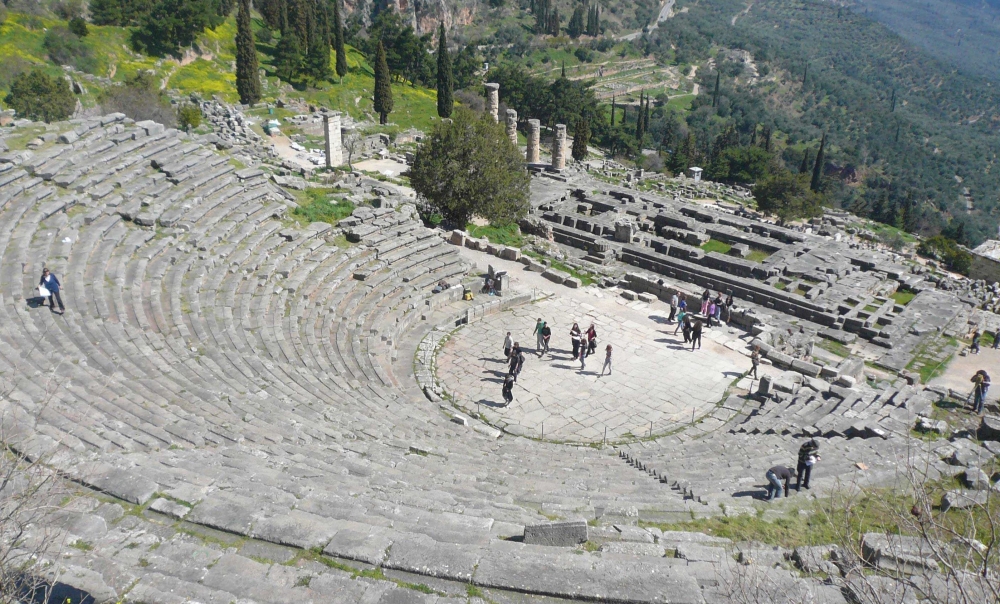 &Xi;&epsilon;&nu;ά&gamma;&eta;&sigma;&eta; &sigma;&tau;&omicron; &Alpha;&rho;&chi;&alpha;ί&omicron; &Theta;έ&alpha;&tau;&rho;&omicron; &Sigma;&pi;ά&rho;&tau;&eta;&sigmaf; &alpha;&pi;ό &tau;&eta;&nu; &alpha;&rho;&chi;&alpha;&iota;&omicron;&lambda;ό&gamma;&omicron; &Mu;&alpha;&rho;ί&alpha; &Tau;&sigma;&omicron;ύ&lambda;&eta;