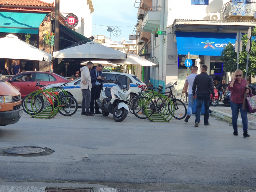 Περιπολία και πρόστιμο: Η παράνομη στάθμευση στο στόχαστρο της Τροχαίας Σπάρτης