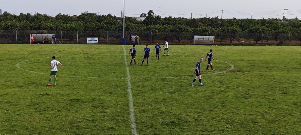 &Alpha;΄ &Kappa;&alpha;&tau;&eta;&gamma;&omicron;&rho;ί&alpha; &Lambda;&alpha;&kappa;&omega;&nu;ί&alpha;&sigmaf;: &Tau;&omicron; &pi;&omicron;&delta;ό&sigma;&phi;&alpha;&iota;&rho;&omicron; &nu;ί&kappa;&eta;&sigma;&epsilon; &tau;&eta; &beta;ί&alpha; &kappa;&alpha;&iota; &omicron;&iota; &omicron;&mu;ά&delta;&epsilon;&sigmaf; &epsilon;&pi;έ&sigma;&tau;&rho;&epsilon;&psi;&alpha;&nu; &sigma;&tau;&alpha; &gamma;ή&pi;&epsilon;&delta;&alpha;