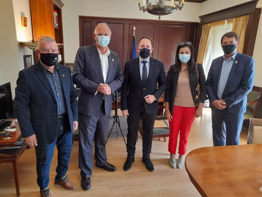 Με τον Στέλιο Πέτσα συναντήθηκε η ηγεσία του Δήμου Σπάρτης