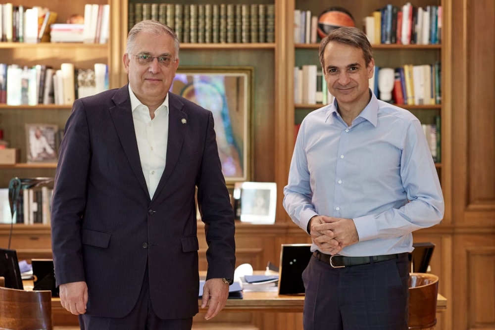 &Sigma;&tau;&omicron;&nu; &Nu;ό&tau;&iota;&omicron; &Tau;&omicron;&mu;έ&alpha; &tau;&eta;&sigmaf; &Alpha;&theta;ή&nu;&alpha;&sigmaf; &upsilon;&pi;&omicron;&psi;ή&phi;&iota;&omicron;&sigmaf; &omicron; &Theta;&epsilon;&omicron;&delta;&omega;&rho;&iota;&kappa;ά&kappa;&omicron;&sigmaf;