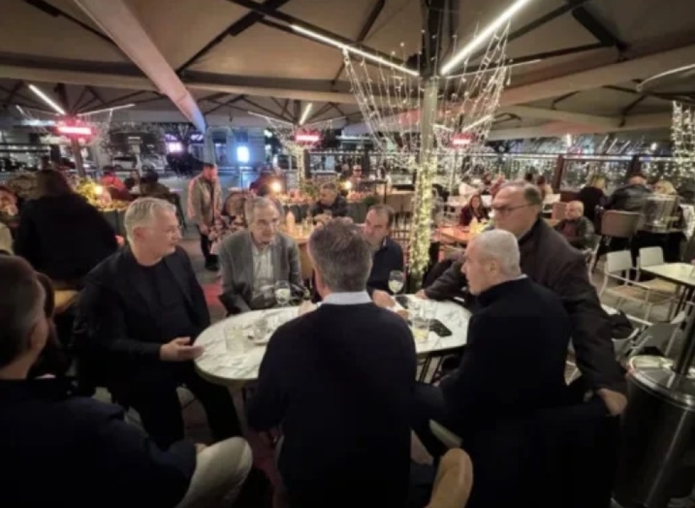 &laquo;&Alpha;&gamma;&kappa;&alpha;&zeta;έ&raquo; &Sigma;&alpha;&mu;&alpha;&rho;ά&sigmaf;-&Kappa;&alpha;&rho;&alpha;&mu;&alpha;&nu;&lambda;ή&sigmaf; έ&delta;&epsilon;&iota;&xi;&alpha;&nu; &xi;&alpha;&nu;ά&hellip; &delta;&iota;&alpha;&theta;έ&sigma;&epsilon;&iota;&sigmaf; &alpha;&pi;ό &Kappa;&alpha;&lambda;&alpha;&mu;ά&tau;&alpha;