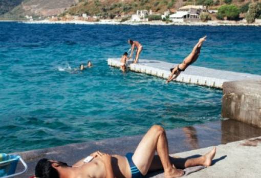 Μάνη η αρχέγονη, η ελεύθερη, η πλανεύτρα