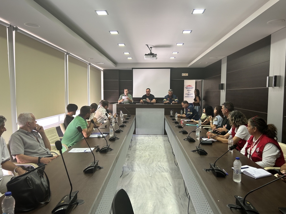 &Sigma;&upsilon;&nu;&tau;&omicron;&nu;&iota;&sigma;&mu;ό&sigmaf; &gamma;&iota;&alpha; &alpha;&nu;&tau;&iota;&pi;&lambda;&eta;&mu;&mu;&upsilon;&rho;&iota;&kappa;ή &omicron;&chi;ύ&rho;&omega;&sigma;&eta; &epsilon;&nu;ό&psi;&epsilon;&iota; &chi;&epsilon;&iota;&mu;ώ&nu;&alpha; &sigma;&tau;&eta; &Lambda;&alpha;&kappa;&omega;&nu;ί&alpha;
