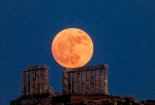 Πανσέληνος Ιουλίου: Πότε πέφτει και πώς ονομάζεται