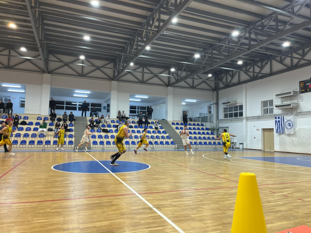 &Alpha;1΄ &Epsilon;&Kappa;&Alpha;&Sigma;&Kappa;&Epsilon;&Nu;&Omicron;&Pi;: 1 &nu;ί&kappa;&eta; &kappa;&alpha;&iota; 3 ή&tau;&tau;&epsilon;&sigmaf; &gamma;&iota;&alpha; &tau;&iota;&sigmaf; &lambda;&alpha;&kappa;&omega;&nu;&iota;&kappa;έ&sigmaf; &omicron;&mu;ά&delta;&epsilon;&sigmaf; &sigma;&tau;&eta; 12&eta; &alpha;&gamma;&omega;&nu;&iota;&sigma;&tau;&iota;&kappa;ή