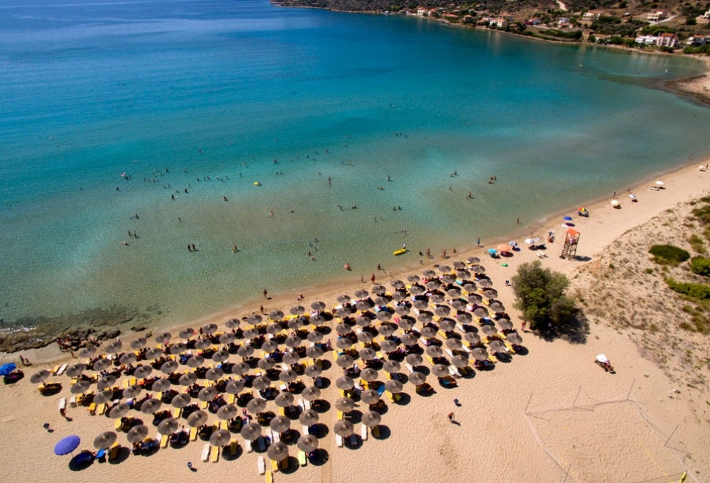 &laquo;&Gamma;&alpha;&lambda;ά&zeta;&iota;&epsilon;&sigmaf; &Sigma;&eta;&mu;&alpha;ί&epsilon;&sigmaf;&raquo;: &Alpha;&mu;&epsilon;&tau;ά&beta;&lambda;&eta;&tau;&epsilon;&sigmaf; &omicron;&iota; &laquo;&epsilon;&xi;&alpha;&iota;&rho;&epsilon;&tau;&iota;&kappa;έ&sigmaf;&raquo; &alpha;&kappa;&tau;έ&sigmaf; &tau;&eta;&sigmaf; &Lambda;&alpha;&kappa;&omega;&nu;ί&alpha;&sigmaf;