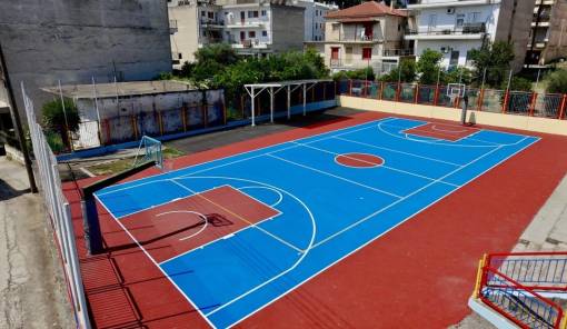 &Mu;&epsilon; &nu;έ&alpha; &gamma;ή&pi;&epsilon;&delta;&alpha;, &sigma;&kappa;ί&alpha;&sigma;&tau;&rho;&alpha; &kappa;&alpha;&iota; &epsilon;&xi;&omicron;&pi;&lambda;&iota;&sigma;&mu;ό &alpha;&nu;&alpha;&beta;&alpha;&theta;&mu;ί&zeta;&omicron;&nu;&tau;&alpha;&iota; &sigma;&chi;&omicron;&lambda;&iota;&kappa;έ&sigmaf; &alpha;&upsilon;&lambda;έ&sigmaf; &kappa;&alpha;&iota; &pi;ά&rho;&kappa;&alpha; &tau;&omicron;&upsilon; &Delta;. &Sigma;&pi;ά&rho;&tau;&eta;&sigmaf;