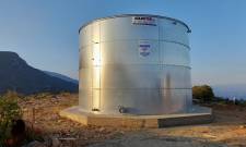 &Upsilon;&delta;ά&tau;&iota;&nu;&omicron; &tau;&epsilon;ί&chi;&omicron;&sigmaf; έ&nu;&alpha;&nu;&tau;&iota; &tau;&omega;&nu; &pi;&upsilon;&rho;&kappa;&alpha;&gamma;&iota;ώ&nu; &sigma;&tau;&eta;&nu; &Pi;&epsilon;&rho;&iota;&phi;έ&rho;&epsilon;&iota;&alpha; &Pi;&epsilon;&lambda;&omicron;&pi;&omicron;&nu;&nu;ή&sigma;&omicron;&upsilon;