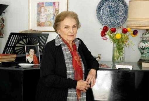 «Ένα καράβι φορτωμένο την ελπίδα»: Η ΠΕΣ τιμά τη Νέλλη Ανδρικοπούλου για την Παγκόσμια Ημέρα της Γυναίκας