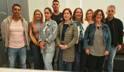 &Sigma;&epsilon; &nu;έ&alpha;, &delta;&eta;&mu;&iota;&omicron;&upsilon;&rho;&gamma;&iota;&kappa;ή &pi;&epsilon;&rho;ί&omicron;&delta;&omicron; &pi;&epsilon;&rho;&nu;ά &omicron; &Sigma;ύ&lambda;&lambda;&omicron;&gamma;&omicron;&sigmaf; &Gamma;&omicron;&nu;έ&omega;&nu; &tau;&omicron;&upsilon; 2&omicron;&upsilon; &Gamma;&upsilon;&mu;&nu;&alpha;&sigma;ί&omicron;&upsilon; &Sigma;&pi;ά&rho;&tau;&eta;&sigmaf;