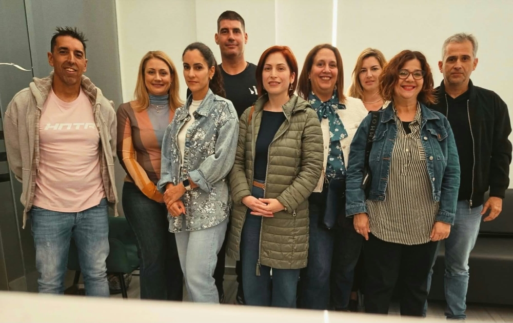 &Sigma;&epsilon; &nu;έ&alpha;, &delta;&eta;&mu;&iota;&omicron;&upsilon;&rho;&gamma;&iota;&kappa;ή &pi;&epsilon;&rho;ί&omicron;&delta;&omicron; &pi;&epsilon;&rho;&nu;ά &omicron; &Sigma;ύ&lambda;&lambda;&omicron;&gamma;&omicron;&sigmaf; &Gamma;&omicron;&nu;έ&omega;&nu; &tau;&omicron;&upsilon; 2&omicron;&upsilon; &Gamma;&upsilon;&mu;&nu;&alpha;&sigma;ί&omicron;&upsilon; &Sigma;&pi;ά&rho;&tau;&eta;&sigmaf;