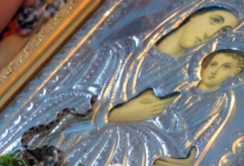 Η Μαρία κι η Παναγία η Οφιούσα (Κεφαλονιά)