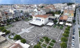 &Epsilon;&pi;&iota;&chi;&epsilon;ί&rho;&eta;&sigma;&eta;-&phi;&rho;&alpha;&gamma;&mu;ό&sigmaf; &sigma;&tau;&omicron;&nu; &kappa;&omicron;&mu;&mu;&alpha;&tau;&iota;&kappa;ό &sigma;&phi;&epsilon;&tau;&epsilon;&rho;&iota;&sigma;&mu;ό &tau;&eta;&sigmaf; &Sigma;&pi;ά&rho;&tau;&eta;&sigmaf;